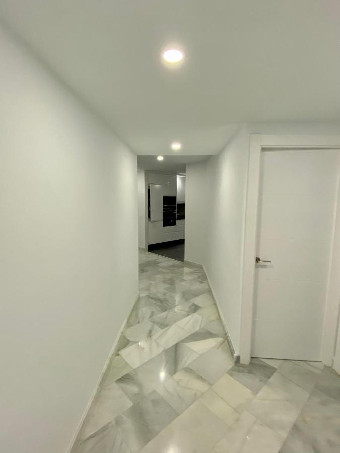 Luxury Three Bedroom Apartment At Estepona Exteriér fotografie