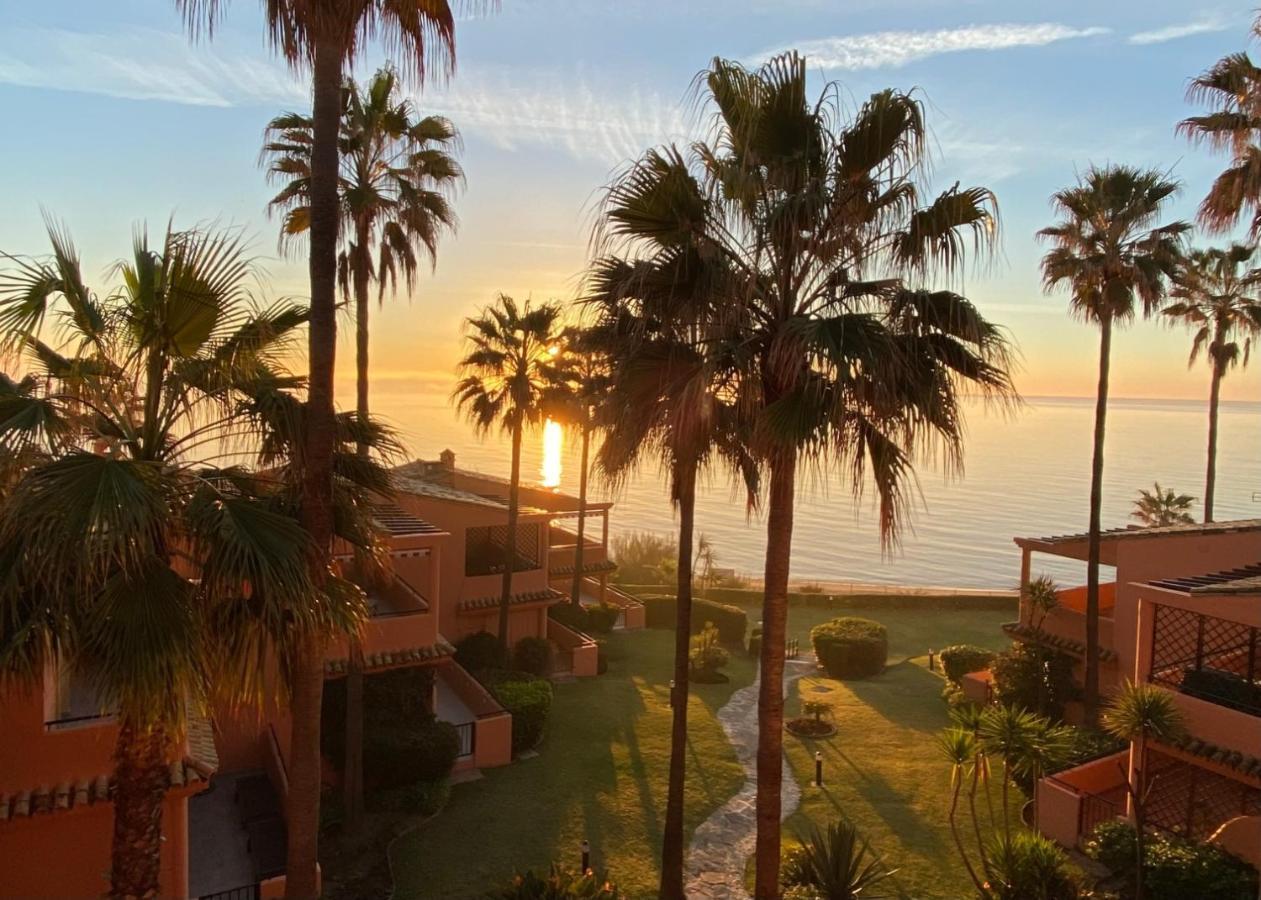 Luxury Three Bedroom Apartment At Estepona Exteriér fotografie