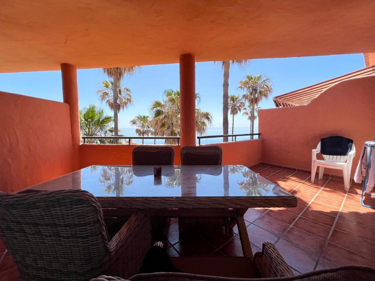 Luxury Three Bedroom Apartment At Estepona Exteriér fotografie